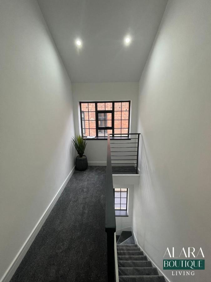 Luxury 3 Floor Townhouse Birmingham - Alara Boutique Livingアパートメント エクステリア 写真