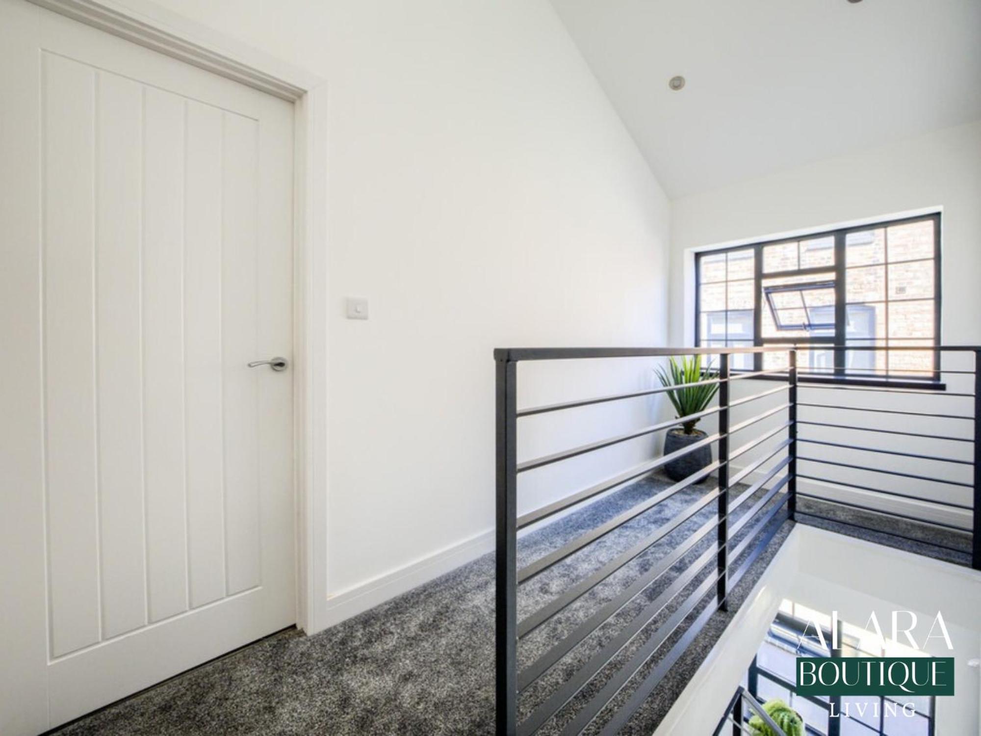 Luxury 3 Floor Townhouse Birmingham - Alara Boutique Livingアパートメント エクステリア 写真